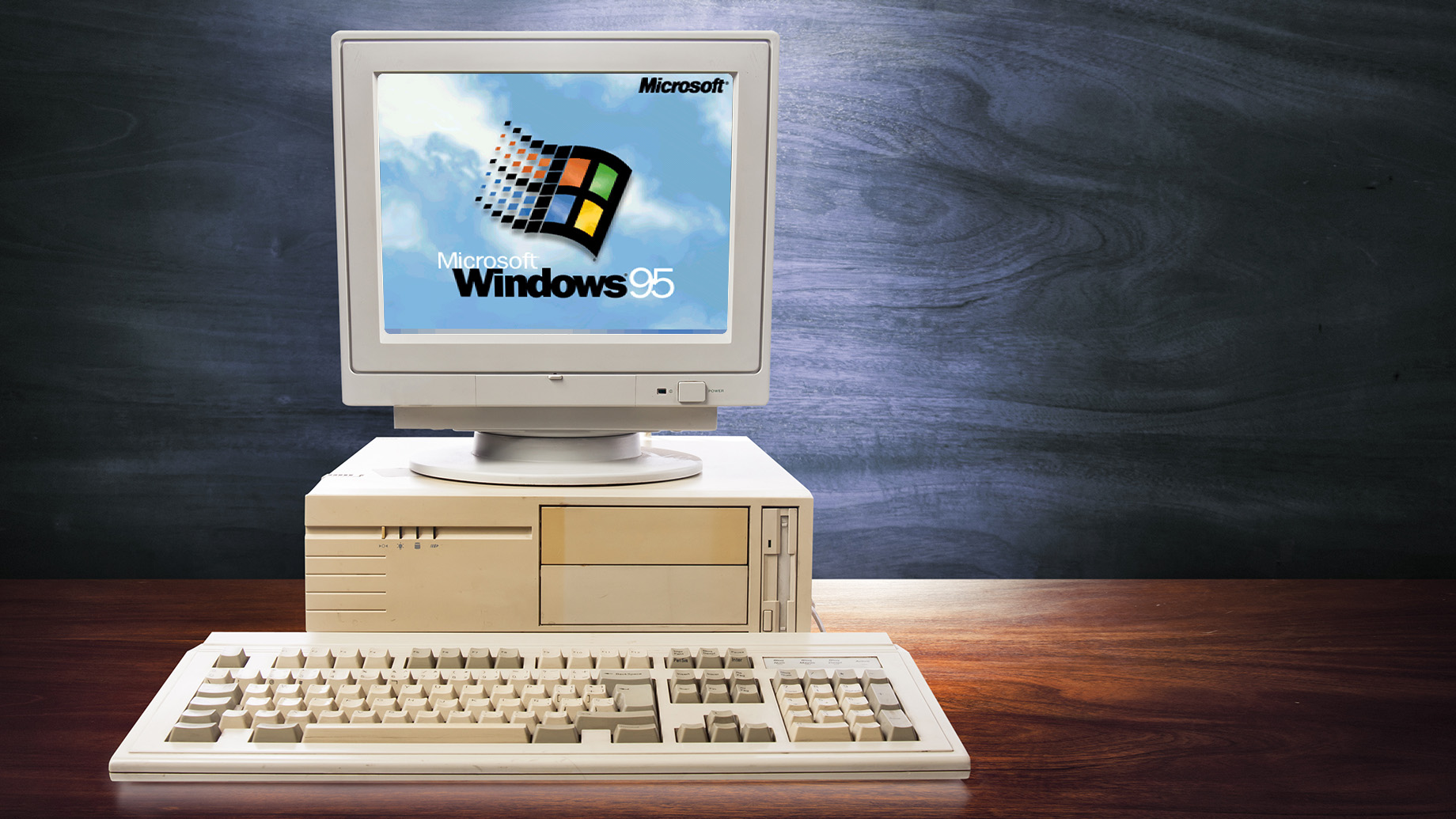 Curiosidade : Computadores do Pentágono estão rodando o Windows 95 até hoje
